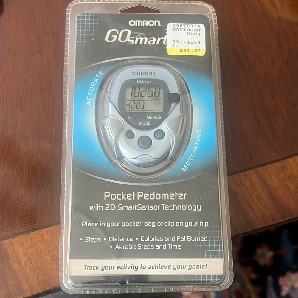 OMRON GOsmart Silver and Black Pedometer